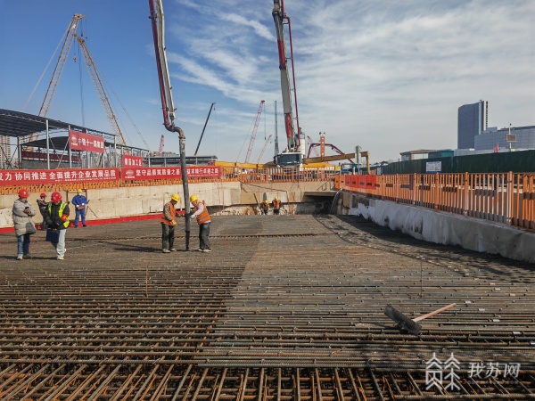 战严寒 施工忙 江苏重点工程建设不打烊(图2)